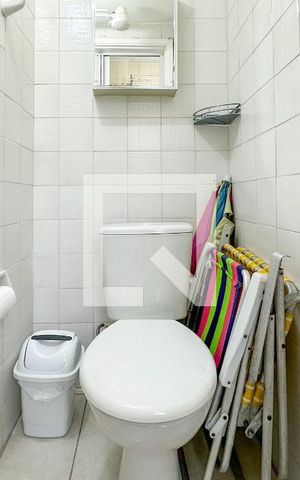 Apartamento para alugar com 70m², 2 quartos e 1 vaga Apartamento para alugar com 70m², 2 quartos e 1 vagaÁrea de Serviço - Banheiro