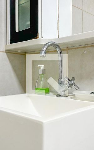 Apartamento para alugar com 70m², 2 quartos e 1 vaga Apartamento para alugar com 70m², 2 quartos e 1 vagaBanheiro