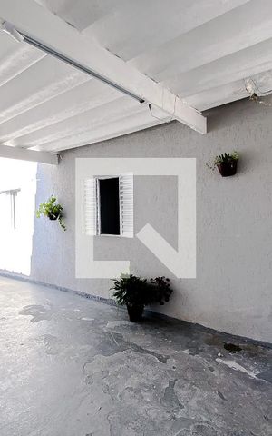 Casa à venda com 110m², 2 quartos e 2 vagasGaragem