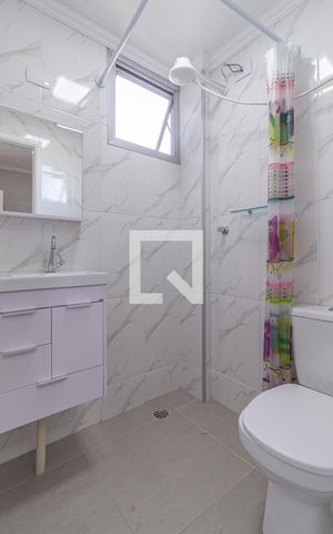 Apartamento à venda com 70m², 3 quartos e 2 vagasBanheiro da suíte
