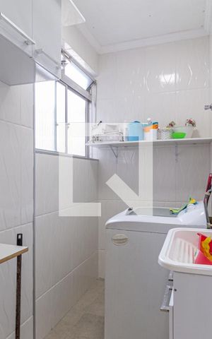 Apartamento à venda com 70m², 3 quartos e 2 vagasCozinha e área de serviço