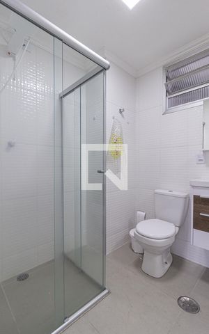 Apartamento à venda com 70m², 3 quartos e 2 vagasBanheiro