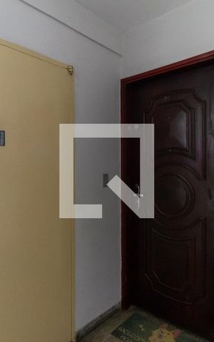 Apartamento para alugar com 60m², 2 quartos e sem vaga Apartamento para alugar com 60m², 2 quartos e sem vagaElevador