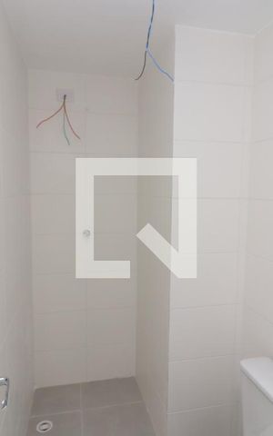 Apartamento para alugar com 35m², 2 quartos e sem vagaBanheiro