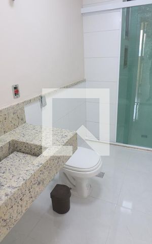 Apartamento para alugar com 58m², 2 quartos e 1 vagaBanheiro 