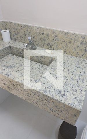 Apartamento para alugar com 58m², 2 quartos e 1 vagaBanheiro 