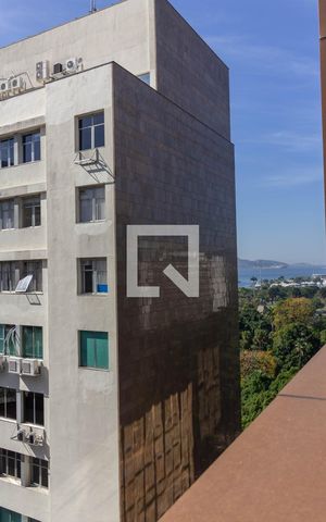 Apartamento à venda com 70m², 1 quarto e sem vagaVista