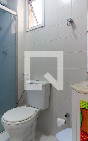 Apartamento à venda com 75m², 3 quartos e 1 vaga Apartamento à venda com 75m², 3 quartos e 1 vagaBanheiro da Suíte