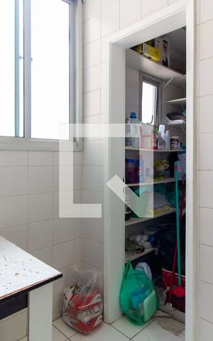 Apartamento à venda com 75m², 3 quartos e 1 vaga Apartamento à venda com 75m², 3 quartos e 1 vagaÁrea de Serviço