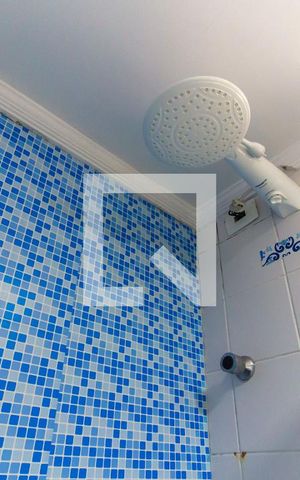 Apartamento à venda com 75m², 3 quartos e 1 vaga Apartamento à venda com 75m², 3 quartos e 1 vagaBanheiro da Suíte