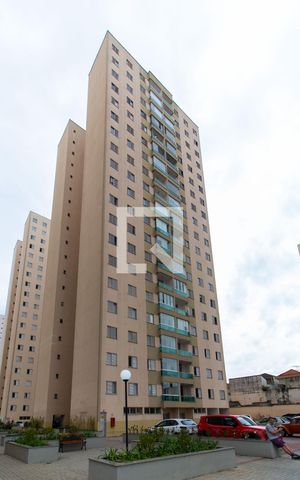 Apartamento à venda com 75m², 3 quartos e 1 vaga Apartamento à venda com 75m², 3 quartos e 1 vagaFachada
