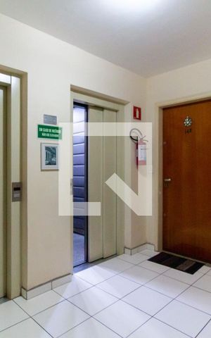 Apartamento à venda com 75m², 3 quartos e 1 vaga Apartamento à venda com 75m², 3 quartos e 1 vagaHall de Elevadores
