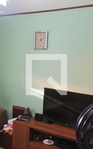 Casa à venda com 108m², 2 quartos e 2 vagas Casa à venda com 108m², 2 quartos e 2 vagasSala