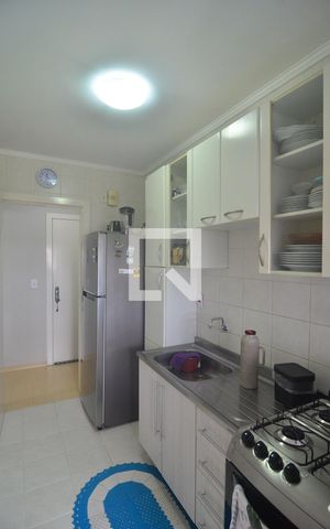 Apartamento à venda com 67m², 2 quartos e 2 vagasCozinha