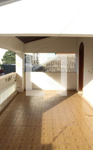Casa para alugar com 690m², 5 quartos e 7 vagasSacada