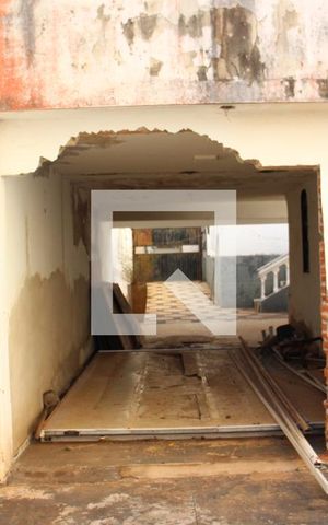 Casa para alugar com 690m², 5 quartos e 7 vagasGaragem