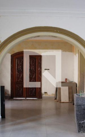 Casa para alugar com 690m², 5 quartos e 7 vagasSala 1
