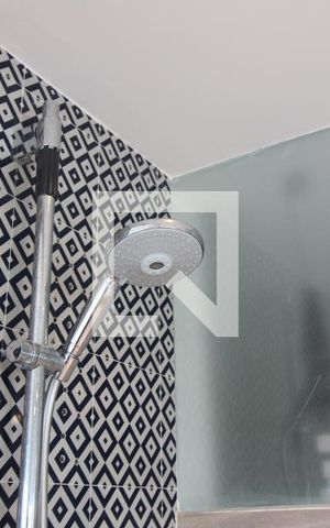 Apartamento para alugar com 70m², 1 quarto e 1 vagaDetalhe banheiro da suíte
