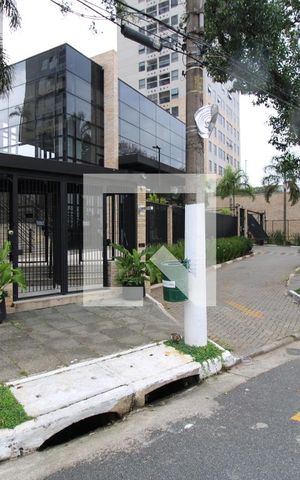 Apartamento para alugar com 70m², 1 quarto e 1 vagaFachada e portaria