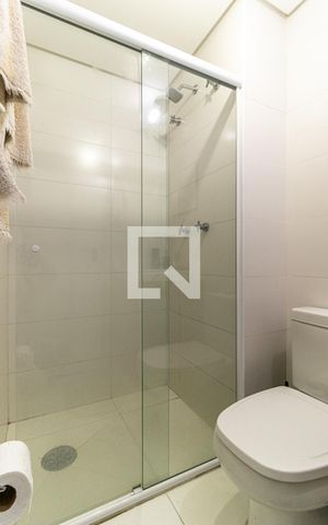 Apartamento à venda com 65m², 2 quartos e 1 vagaBanheiro Social