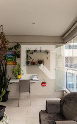 Apartamento à venda com 65m², 2 quartos e 1 vagaVaranda