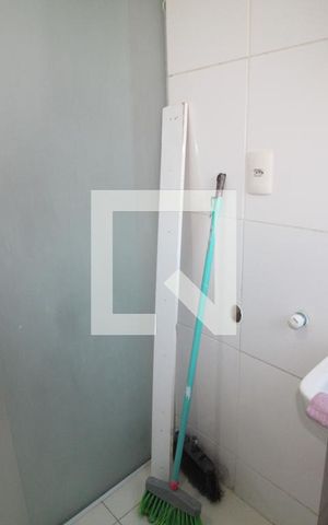 Apartamento para alugar com 77m², 3 quartos e 1 vagaÁrea de Serviço