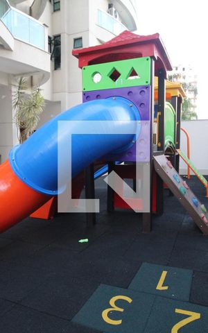 Apartamento para alugar com 77m², 3 quartos e 1 vagaÁrea comum - Playground