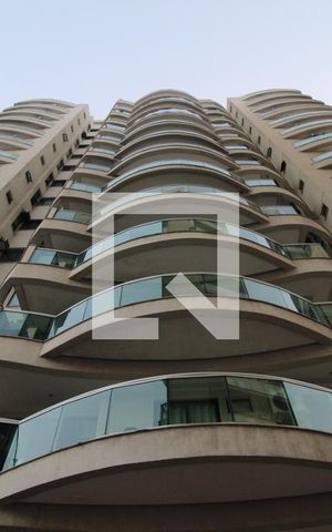 Apartamento para alugar com 77m², 3 quartos e 1 vagaFachada