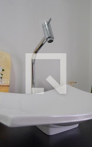 Apartamento à venda com 78m², 2 quartos e 1 vagaBanheiro  Corredor 