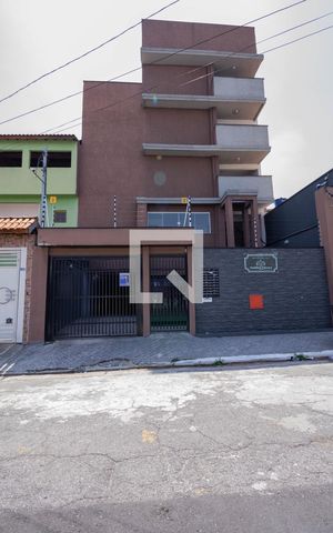 Apartamento à venda com 29m², 1 quarto e sem vaga Apartamento à venda com 29m², 1 quarto e sem vagaFachada