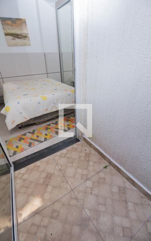 Apartamento à venda com 29m², 1 quarto e sem vaga Apartamento à venda com 29m², 1 quarto e sem vagaVaranda