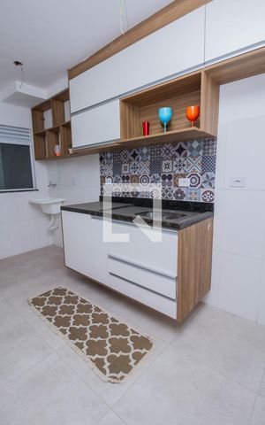 Apartamento à venda com 29m², 1 quarto e sem vaga Apartamento à venda com 29m², 1 quarto e sem vagaCozinha e Área de Serviço