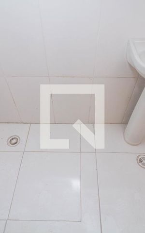 Apartamento à venda com 29m², 1 quarto e sem vaga Apartamento à venda com 29m², 1 quarto e sem vagaBanheiro