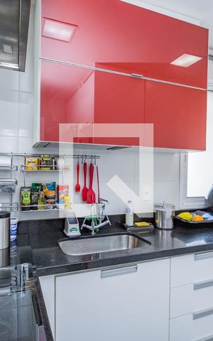 Apartamento à venda com 78m², 2 quartos e 2 vagas Apartamento à venda com 78m², 2 quartos e 2 vagasCozinha