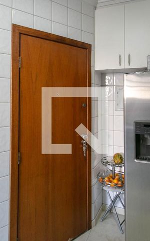 Apartamento à venda com 115m², 3 quartos e 2 vagas Apartamento à venda com 115m², 3 quartos e 2 vagasCozinha