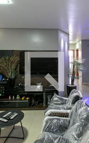 Apartamento à venda com 115m², 3 quartos e 2 vagas Apartamento à venda com 115m², 3 quartos e 2 vagasSala