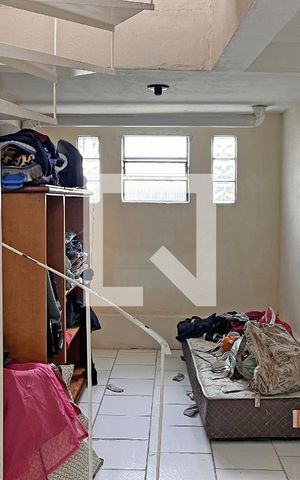 Casa à venda com 71m², 2 quartos e 1 vagaQuarto