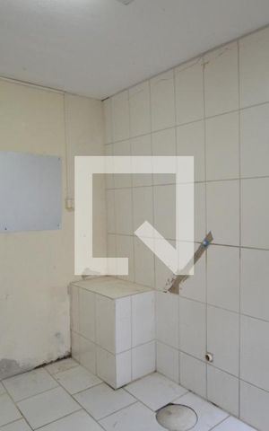 Casa à venda com 71m², 2 quartos e 1 vagaÁrea de Serviço