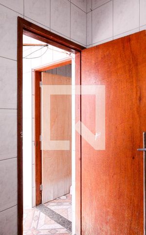 Casa à venda com 200m², 4 quartos e 4 vagas Casa à venda com 200m², 4 quartos e 4 vagasBanheiro 3