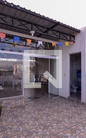 Casa à venda com 200m², 4 quartos e 4 vagas Casa à venda com 200m², 4 quartos e 4 vagasÁrea de Lazer 2