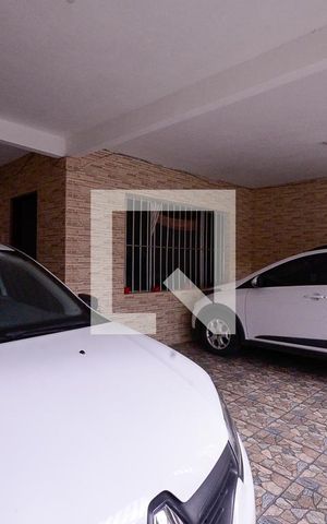Casa à venda com 200m², 4 quartos e 4 vagas Casa à venda com 200m², 4 quartos e 4 vagasGaragem