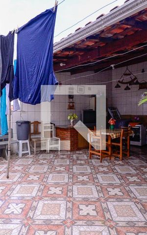 Casa à venda com 200m², 4 quartos e 4 vagas Casa à venda com 200m², 4 quartos e 4 vagasÁrea de Lazer 1