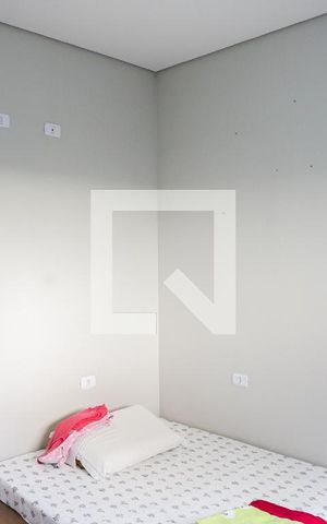 Casa à venda com 120m², 2 quartos e 2 vagasSuíte 2