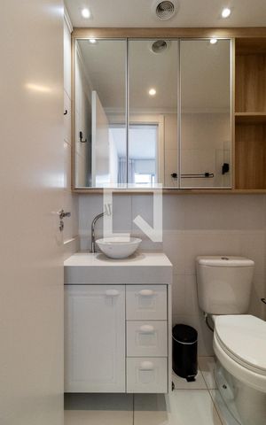 Apartamento para alugar com 28m², 1 quarto e sem vaga Apartamento para alugar com 28m², 1 quarto e sem vagaBanheiro da Suíte