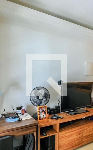 Casa à venda com 131m², 3 quartos e 3 vagas Casa à venda com 131m², 3 quartos e 3 vagasSala
