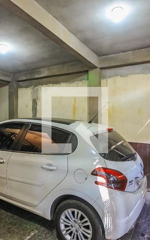 Casa à venda com 131m², 3 quartos e 3 vagas Casa à venda com 131m², 3 quartos e 3 vagasGaragem