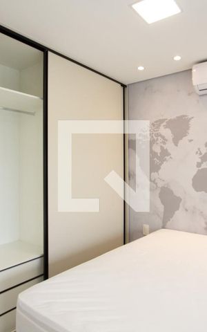 Studio para alugar com 35m², 1 quarto e sem vaga Studio para alugar com 35m², 1 quarto e sem vagaStudio