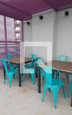Studio para alugar com 25m², 1 quarto e sem vaga Studio para alugar com 25m², 1 quarto e sem vagaÁrea comum - Salão de festas