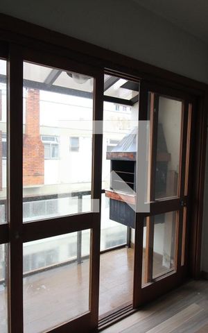 Apartamento à venda com 65m², 2 quartos e 1 vagaSacada