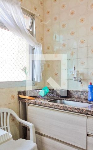 Casa à venda com 344m², 8 quartos e 1 vaga Casa à venda com 344m², 8 quartos e 1 vagaCasa 1 - Cozinha